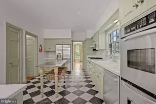 4925 Weaver Terrace NW, Washington, DC 20016 - Photo 6