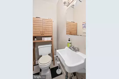 304 2nd Street SE, Washington, DC 20003 - Photo 16