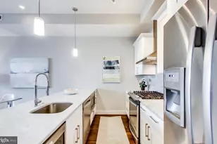 726 Girard St NW, Washington, DC 20001 - Photo 8