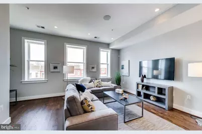 726 Girard Street NW #2, Washington, DC 20001 - Photo 4