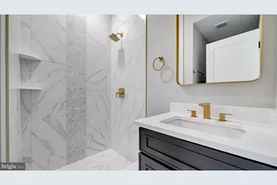 2333 Fairlawn Avenue SE #2, Washington, DC 20020 - Photo 4