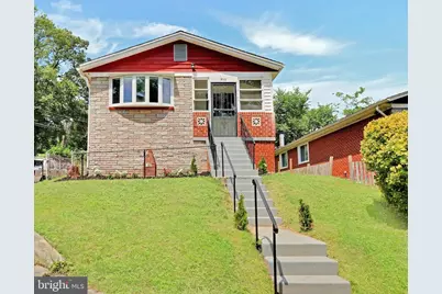 500 47th Place NE, Washington, DC 20019 - Photo 2