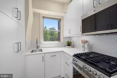 2500 Q Street NW #410, Washington, DC 20007 - Photo 8