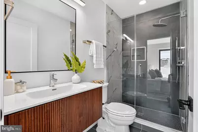 2440 Ontario Road NW #9, Washington, DC 20009 - Photo 10