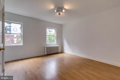 81 Q Street SW, Washington, DC 20024 - Photo 12