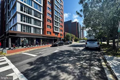 81 Q Street SW, Washington, DC 20024 - Photo 36