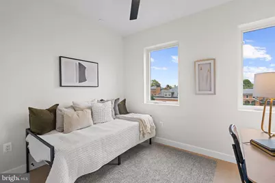 733 8th Street SE #304, Washington, DC 20003 - Photo 12