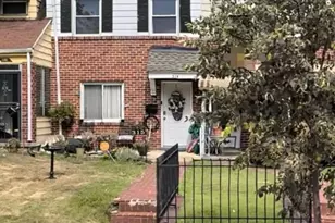 315 34th St NE, Washington, DC 20019 - Photo 1