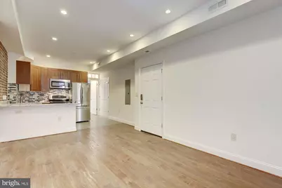 335 H Street NE, Washington, DC 20002 - Photo 4