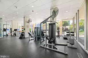 1317 4th St SW, Washington, DC 20024 - Photo 42