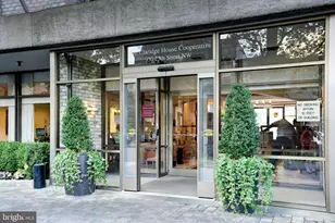 950 25th St NW, Washington, DC 20037 - Photo 1