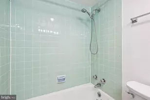 950 25th St NW, Washington, DC 20037 - Photo 26