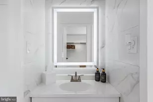 2201 L St NW, Washington, DC 20037 - Photo 22