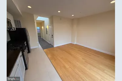 532 8th Street SE #3, Washington, DC 20003 - Photo 2