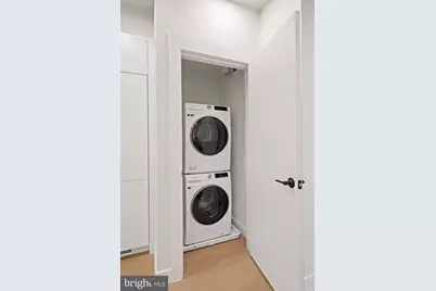 733 8th Street SE #202, Washington, DC 20003 - Photo 12