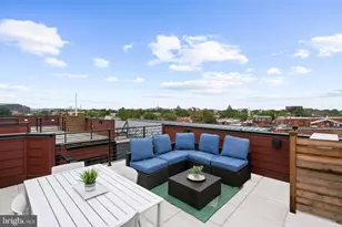 733 8th St SE, Washington, DC 20003 - Photo 16