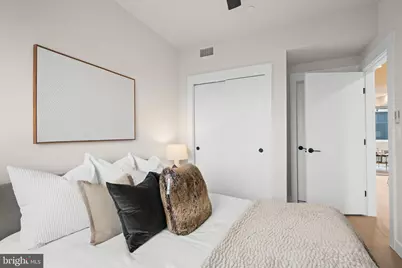 733 8th Street SE #302, Washington, DC 20003 - Photo 8