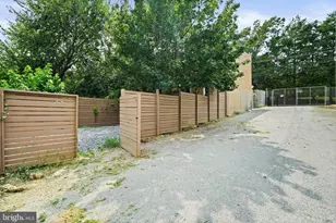 1845 Corcoran St NE, Washington, DC 20002 - Photo 28