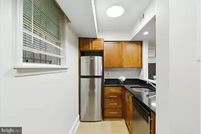 1367 K Street SE #B, Washington, DC 20003 - Photo 10