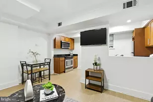 1367 K St SE, Washington, DC 20003 - Photo 8