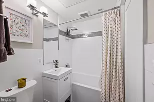 1337 K St SE, Washington, DC 20003 - Photo 10