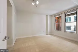 915 E St NW, Washington, DC 20004 - Photo 14