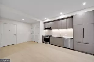 2121 Ward Pl NW, Washington, DC 20037 - Photo 6