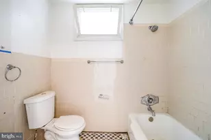 1280 16th St NE, Washington, DC 20002 - Photo 18