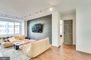 1545 18th St NW, Washington, DC 20036 - Photo 10