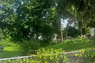 318 57th St NE, Washington, DC 20019 - Photo 4