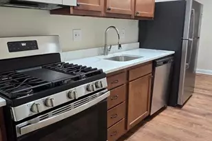 1015 18th St NE, Washington, DC 20002 - Photo 4