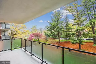 4201 Cathedral Ave NW, Washington, DC 20016 - Photo 2