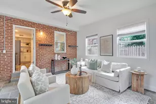 2842 30th St NE, Washington, DC 20018 - Photo 10