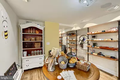 311 8th Street NE, Washington, DC 20002 - Photo 6