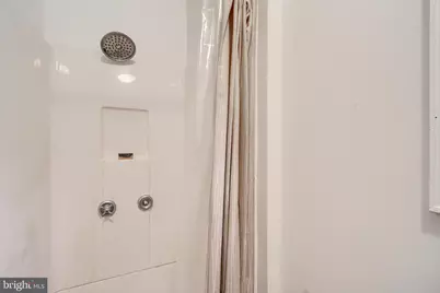 311 8th Street NE, Washington, DC 20002 - Photo 24