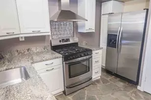 730 6th St NE, Washington, DC 20002 - Photo 16