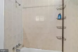 1602 Isherwood St NE, Washington, DC 20002 - Photo 10