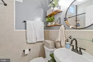 1602 Isherwood St NE, Washington, DC 20002 - Photo 8