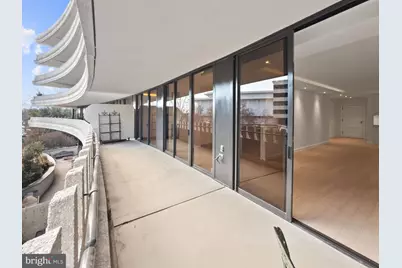 700 New Hampshire Avenue NW #303, Washington, DC 20037 - Photo 26
