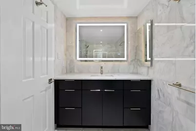 700 New Hampshire Avenue NW #303, Washington, DC 20037 - Photo 22