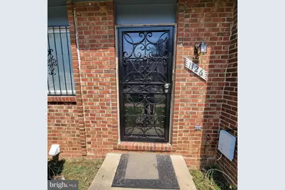 1126 Barnaby Terrace SE, Washington, DC 20032 - Photo 2