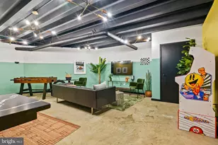 601 24th St NW, Washington, DC 20037 - Photo 30