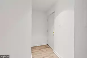 601 24th St NW, Washington, DC 20037 - Photo 28