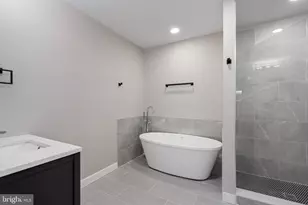 2316 Monroe St NE, Washington, DC 20018 - Photo 14