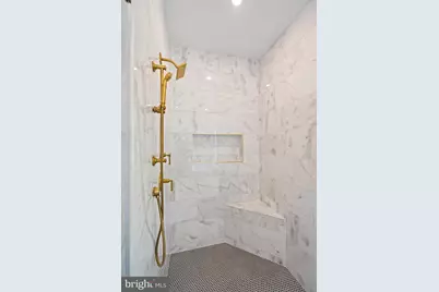 5631 Macarthur Boulevard NW, Washington, DC 20016 - Photo 24