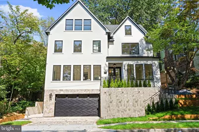 5631 Macarthur Boulevard NW, Washington, DC 20016 - Photo 2