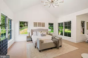 5631 MacArthur Blvd NW, Washington, DC 20016 - Photo 14