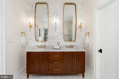 5631 Macarthur Boulevard NW, Washington, DC 20016 - Photo 18