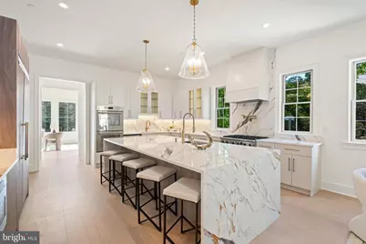 5631 Macarthur Boulevard NW, Washington, DC 20016 - Photo 6