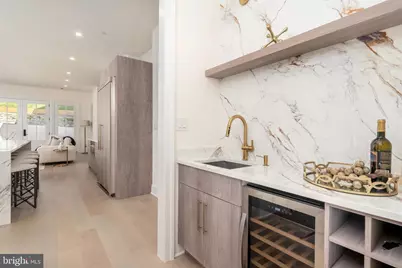 5631 Macarthur Boulevard NW, Washington, DC 20016 - Photo 10